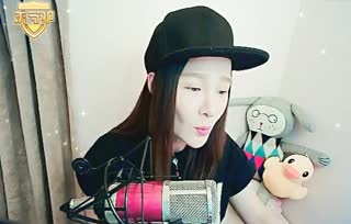 菇凉翻唱《曾经最美》~真是赞赞赞~