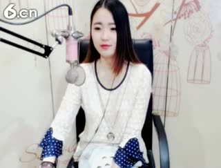 六间房美女主播◤ゞ小❤雯ziゞ◥视频直播