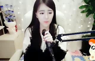 《走在冷风中》我不是也不想装脆弱~