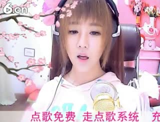 六间房呆萌女主播☜小鱼儿❦☞ 互动直播中