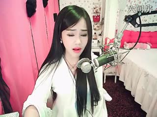 六间房甜美女主播╰⋛泡沫ღ寒兮⋚╯