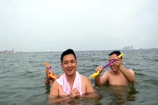 祁不凡游泳唠创业 (1)