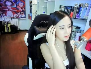 六间房美女主播&Prime;8秒．．&middot;&deg;♡直播间视频