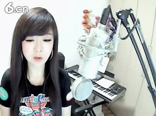 六间房热门美女秀千曲千寻聊天交友