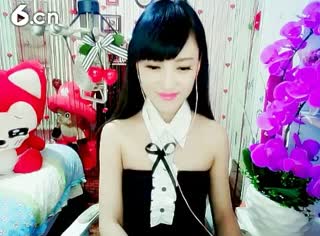六间房甜美女主播╰❥可乐baby♫ 聊天交友视频秀