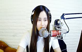 《人生何处不相逢》顷刻各在一方~