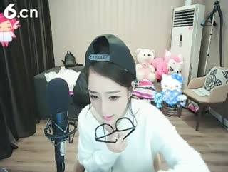 六间房美女主播Ai小小视频直播