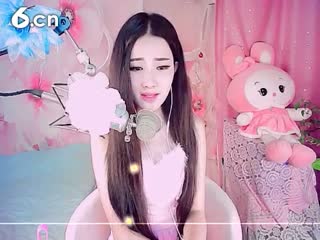 六间房秀场真人主播诗艺各种累直播中