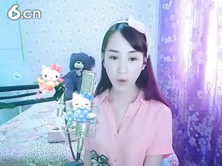 六间房美女主播╰&hearts;小鹿乱撞？秀唱视频
