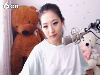 六间房最红美女主播`╰♫╮`小二童说唱视频