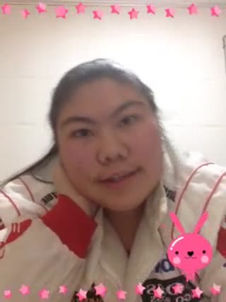 喜欢嘴角上扬这么自信的女子