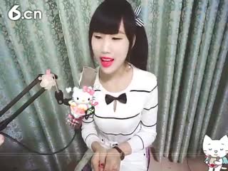 六间房甜美女主播花蒂☜❤☞海心聊天交友视频秀