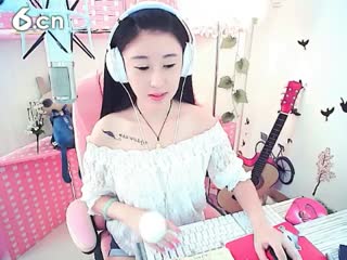六间房美女主播Amy安然ミ代理つ深情演唱