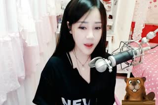 妹子翻唱《杀手》~声音很好听~