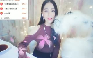 美女送你一曲《暖暖》，让我们一起温暖