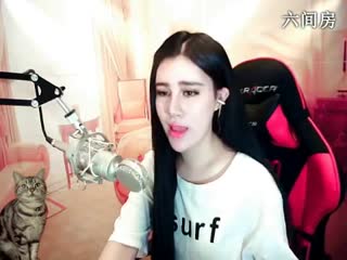 六间房秀场真人主播漫妮-ℱiℴna直播中