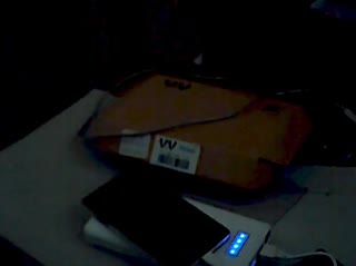 V V