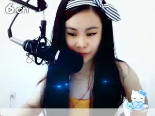 间房美女主播ﻮ.怪咖芭比互动直播