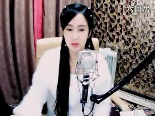 六间房秀场真人主播Sweet丶大妈直播中