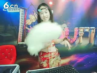 六间房美女主播⒎門★暮歌丫宝秀唱视频