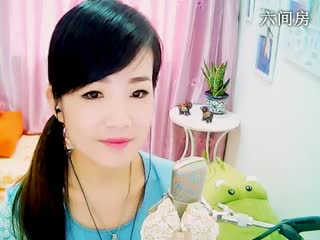 六间房美女主播苏娅.互动直播中