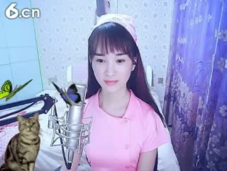 六间房性感主播╰♥小鹿乱撞？秀high歌