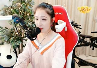 甜甜的女声给你唱甜萌的歌