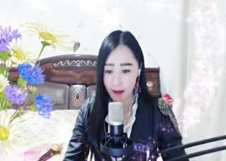 翻开随身携带的《记事本》~写着许多事都是关于你