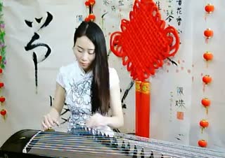 古筝才女~仿佛掉落凡尘的仙子