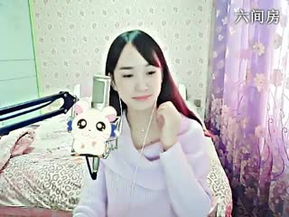六间房呆萌女主播╰&hearts;小鹿乱撞？互动直播中