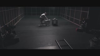 奥运自行车选手 VS 面包机：他能提供足够的动力吗？