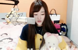 必须像个《完美的小孩》满足所有人的期待~