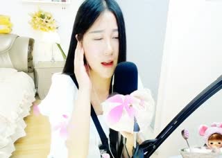 长发姑娘秀唱《唐人》~声音甜甜的~