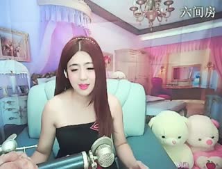 六间房秀场真人主播じ☆蓝色✪精灵⊰╯直播中