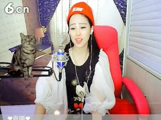 六间房热门美女秀九儿 开心唱歌 聊天交友