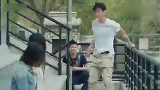 这广告有点鬼畜 基情满满