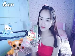 六间房热门美女╰&hearts;小鹿乱撞？在线交友聊天