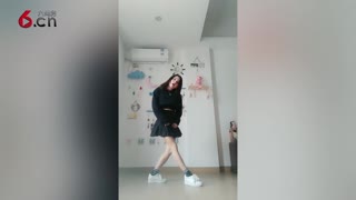 俏萝莉舞蹈秀 18.12.28