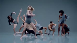 Taylor Swift新单曲Shake It OFF  MV首播