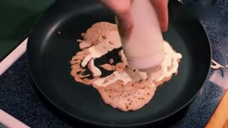 煎饼作画神奇的大猩猩