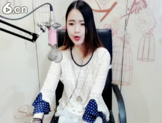 六间房美女主播◤ゞ小❤雯ziゞ◥深情演唱