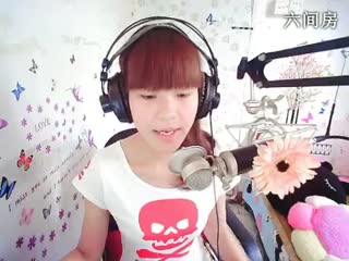 六间房美女主播❤❤疯狂的小妞秀唱纳西姑娘视频