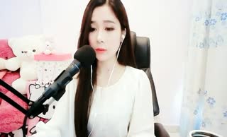 蜡炬已残泪难干江山未老《红颜旧》~