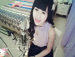 《小眼睛的姑娘》我偷偷爱上了她