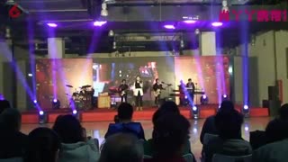 肖丫丫携带第一花乐队原创歌曲推广歌会