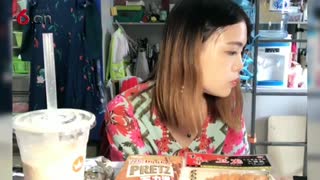 小吃货在女生宿舍开播啦 17.09.10.mp4