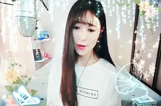 我是只修行千年的《白狐》~千年修行千年孤独~