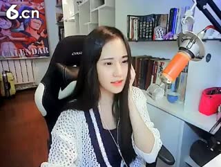 六间房甜美女主播゛8秒．．・゜♡ 秀唱直播