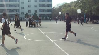 沈阳大学信息工程学院班际篮球赛部分比赛现场实录视频（三）