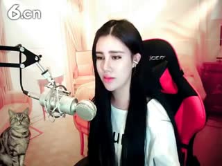 六间房美女主播漫妮-ℱiℴna